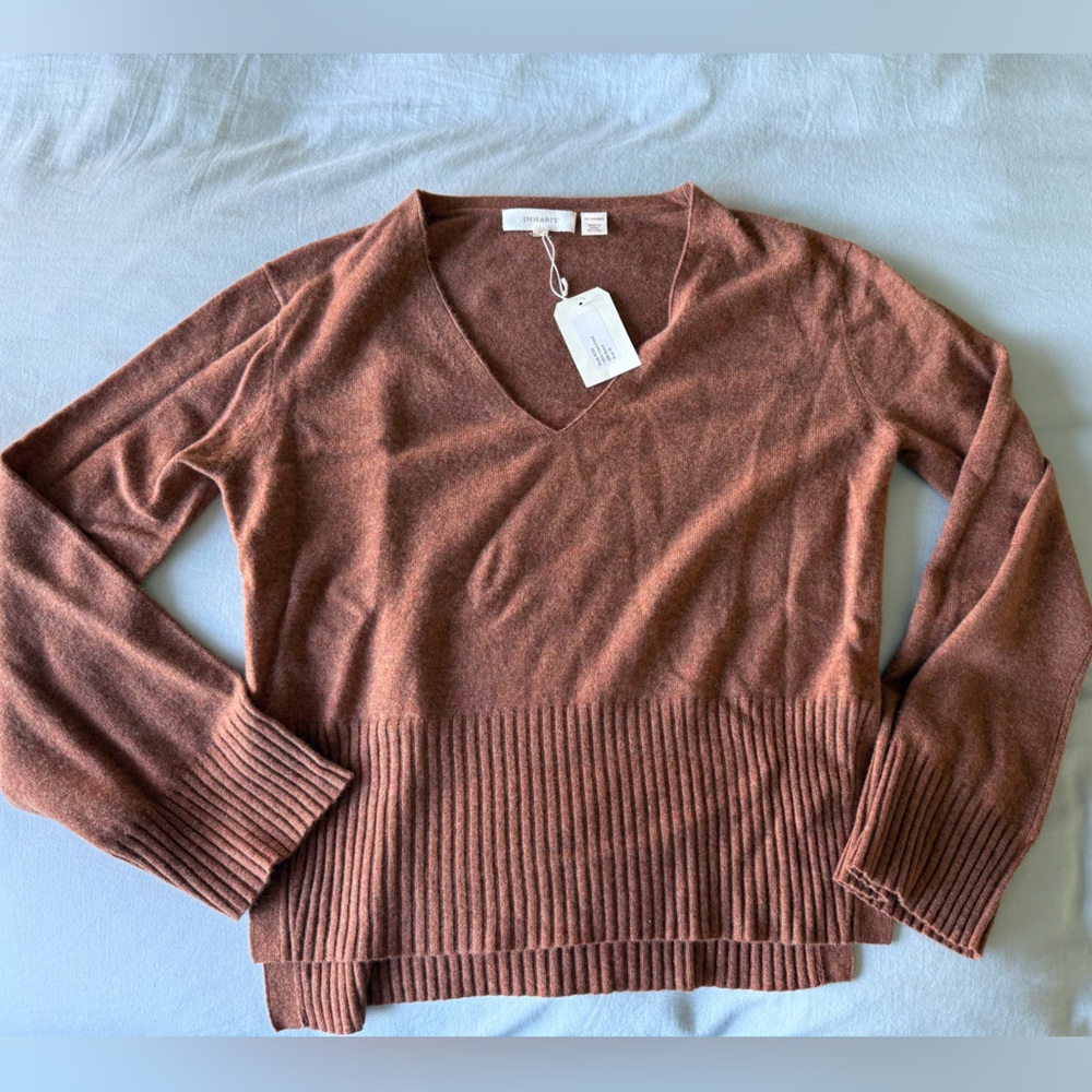 Inhabit V-Neck Sweater in Rich Brown NWT